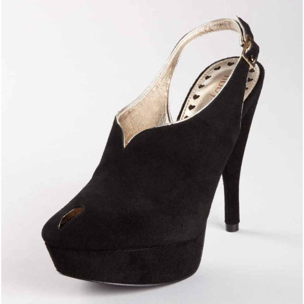 Libby Edelman heel
